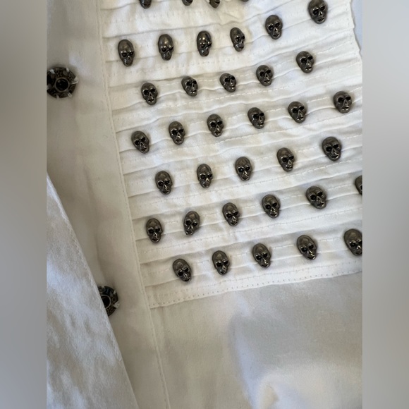 Rare Thomas Wylde shirt with skulls - Picture 2 of 7